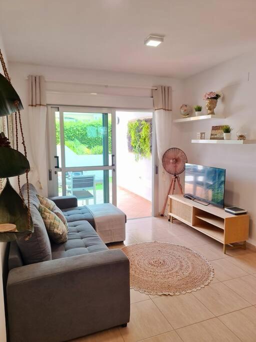Homely Apt In Modern Building With Pool San Miguel de Abona Bagian luar foto